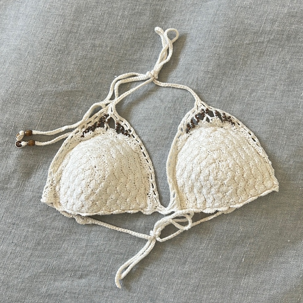 Abercrombie ivory crochet top with bead details